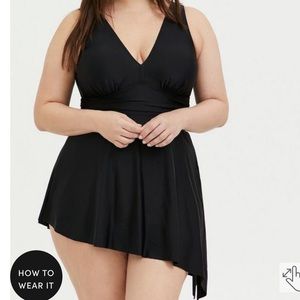 Torrid - WIRELESS SHORT ASYMMETRICAL SWIM DRESS WITH BRIEF - NWOT